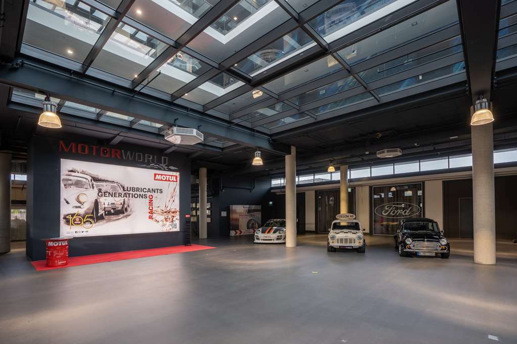 Hotel V8 At Motorworld Keulen